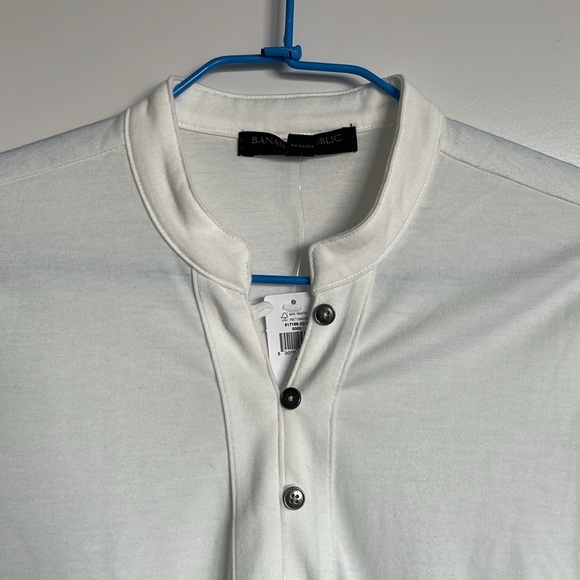 NWT! Banana Republic Soft Knit Top - Picture 2 of 5